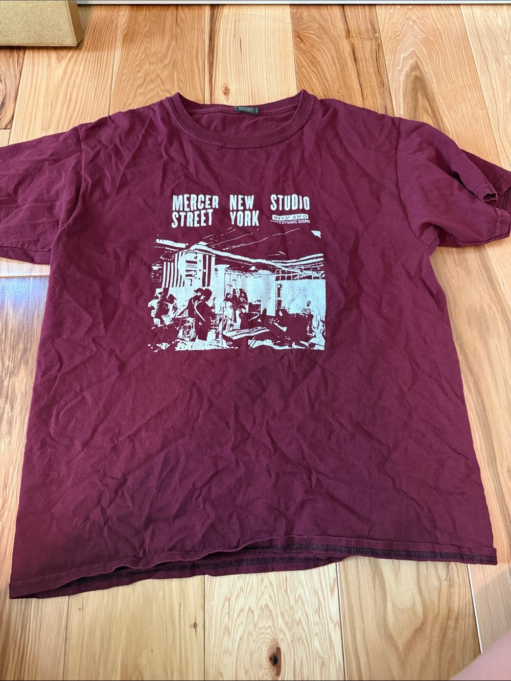 Brandy Melville Maroon Graphic Tee